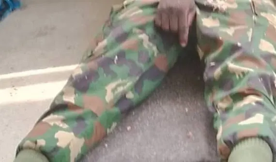 Nigerian Soldier Shoots Self To Death In Front of Army Barracks Gate